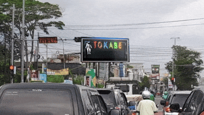 Layanan Videotron DOOH Tokabe.id - Jalan Gatot Subroto, persimpangan dengan Jalan Iskandar Muda (dekat Plaza Medan Fair), Medan - Billboard Jl. Gatot Subroto Medan
