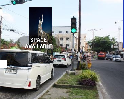 Sewa Reklame Billboard Tokabe.id - Di Brigjen Katamso Street, at Pelangi Persimpangan, Medan Kota, Provinsi Sumatera Utara - Sewa baliho Medan murah