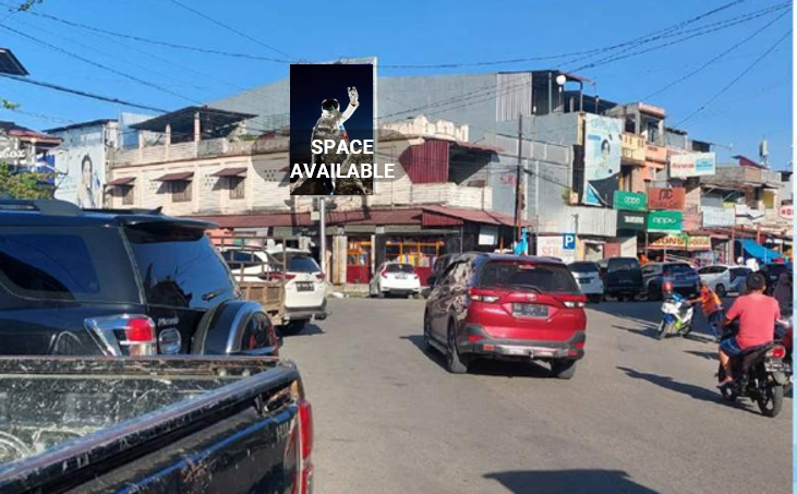 Sewa Reklame Billboard Tokabe.id - Sirao Street, di persimpangan dengan Lagundri Street, Gunungsitoli, Nias - Jasa sewa billboard Medan