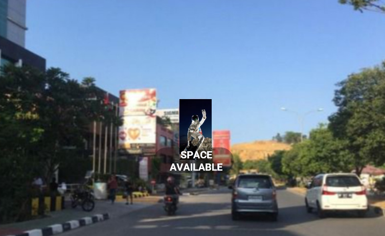 Sewa Reklame Billboard Tokabe.id - Di Pembangunan Street, beside Da Vienna Hotel Nagoya, Batam City, Riau Islands Prov - Billboard Lintas Sumatera