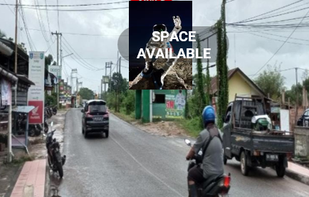 Sewa Reklame Billboard Tokabe.id - Di Manggar–Gantung Street, Lenggang Village, Gantung Kecamatan, East Belitung Kabupaten (view from Gantung towards Manggar City Center) - Billboard Lintas Sumatera