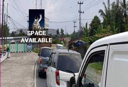 Sewa Reklame Billboard Tokabe.id - Di Sungai Liat–Pangkal Pinang Jalan, Pagarawan Traffic Light Persimpangan, Pagarawan Kecamatan, Bangka Kabupaten (view from Pangkal Pinang towards Sungai Liat / UBB) - Billboard Lintas Sumatera