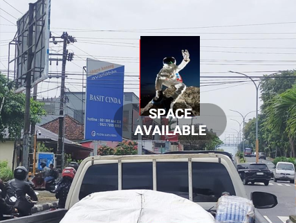 Sewa Reklame Billboard Tokabe.id - Di Jendral Sudirman Street, Tanjung Pesona Persimpangan, Sungai Liat Kecamatan, Bangka Kabupaten - Jasa sewa billboard Medan