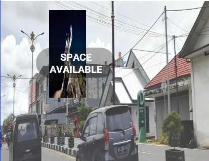 Sewa Reklame Billboard Tokabe.id - Di Jend. Sudirman Street, beside Demuon Hotel, Lesung Batang Kelurahan, Tanjung Pandan Kecamatan, Belitung Kabupaten (view from Tanjung Pandan City Center towards the airport) - Harga sewa billboard Medan