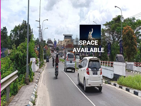 Sewa Reklame Billboard Tokabe.id - Di Depati Hamzah Street, di depan Papinka Valley, Semabung Area, Bukit Intan Kecamatan, Pangkal Pinang City (view from Semabung towards the Provincial Government Offices and Depati Amir Airport) - Titik billboard strategis Medan
