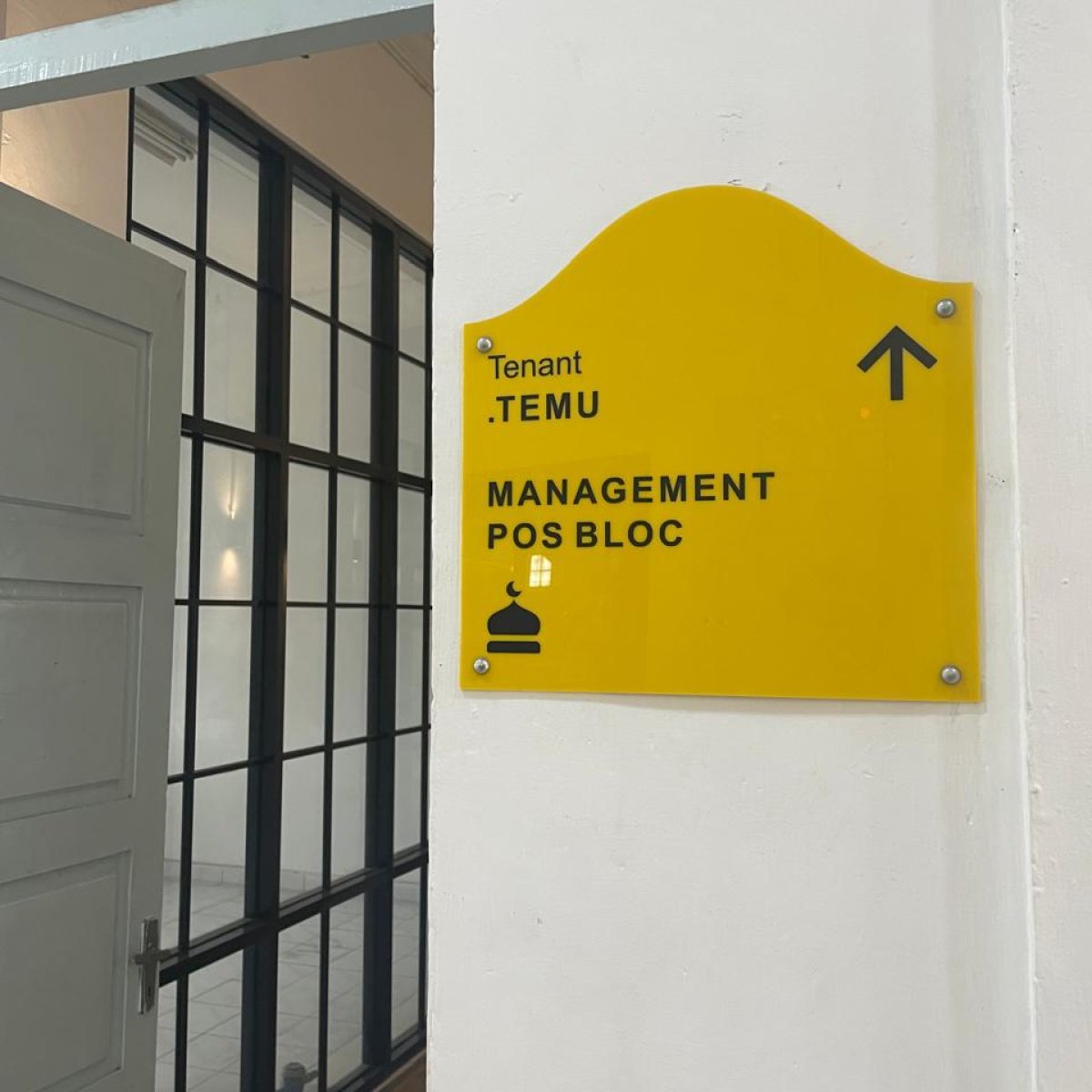Event Organizer & Brand Activation Tokabe.id - Interior PosBloc - Event Organizer Medan terbaik
